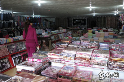 誠信鑄就金橋——同江市同鑫對俄批發(fā)市場的繁榮之路